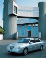 Lancia Thesis 2002 года
